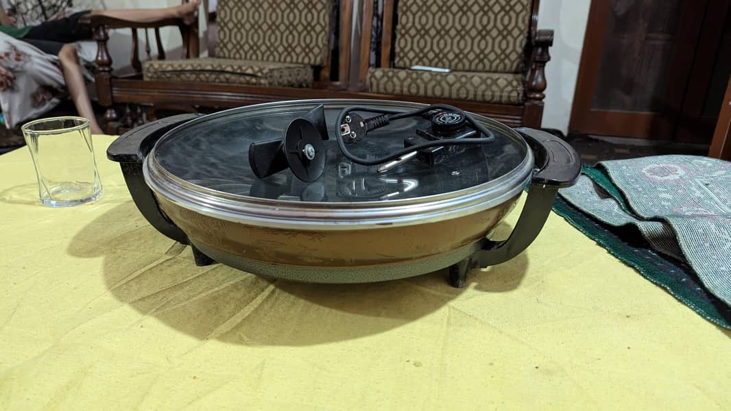 Max Bosch multy function electric baking pan 1