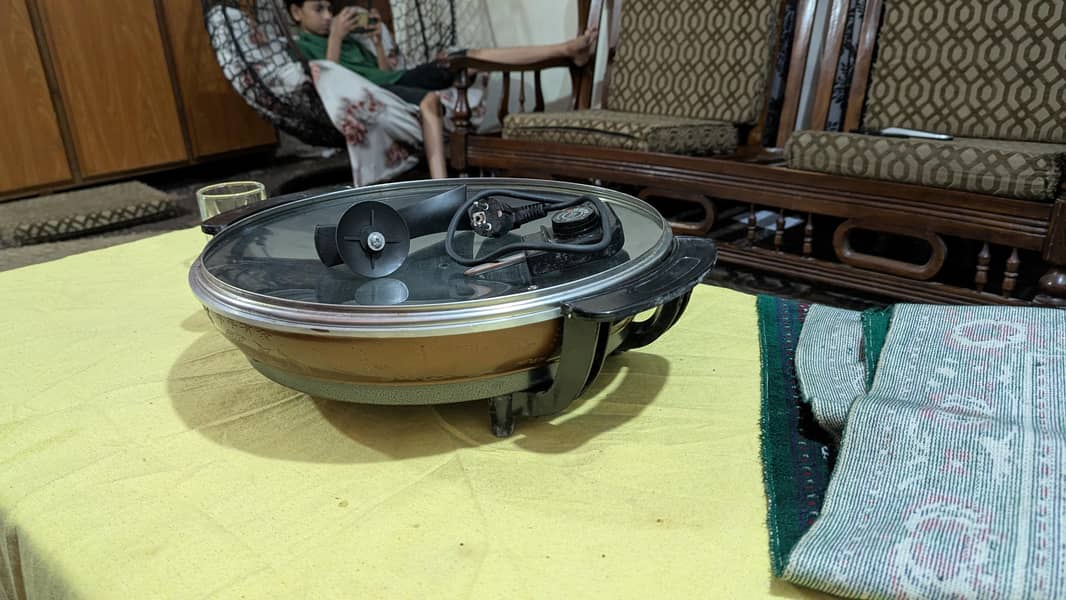 Max Bosch multy function electric baking pan 3