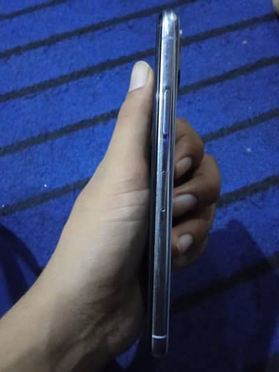 Apple iPhone X