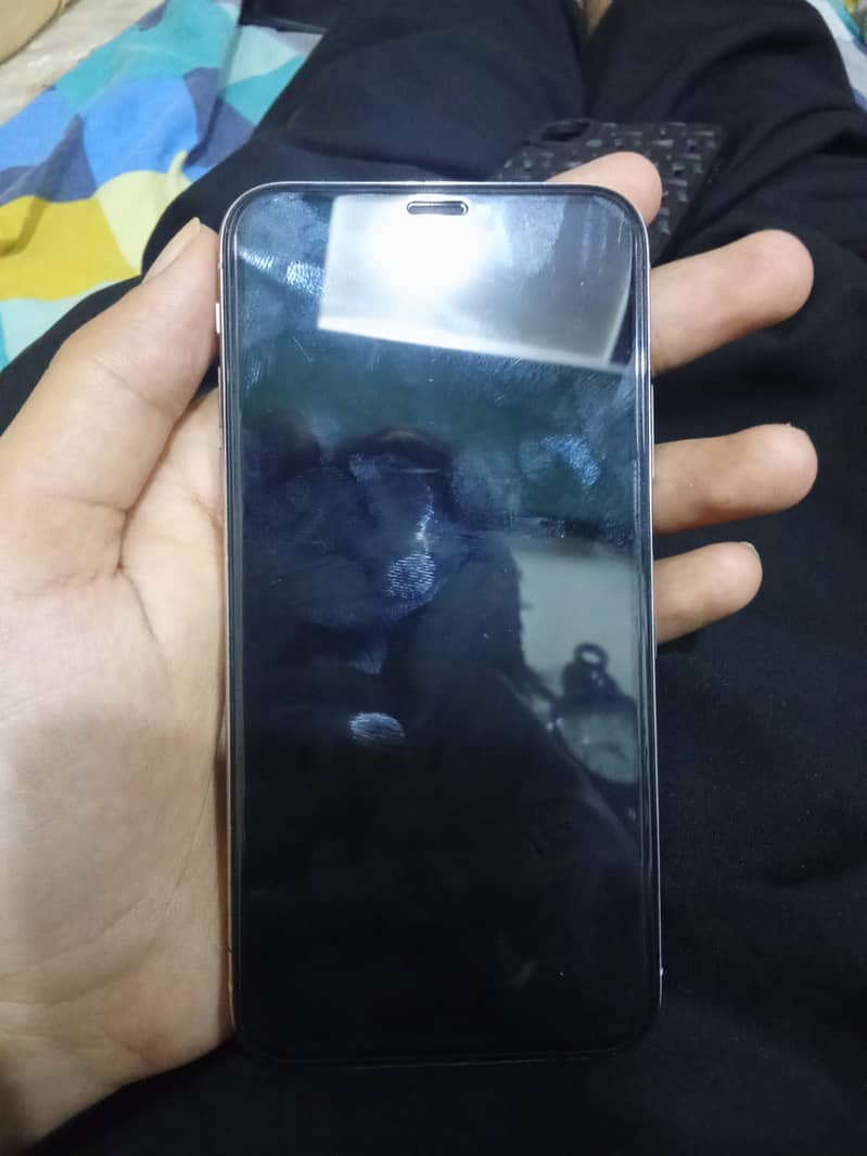 Apple iPhone X 1