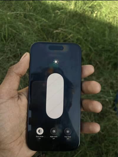 Apple iPhone 15