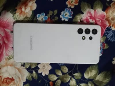 Samsung Mobile A32  6_128  only mobile hai official pta approved