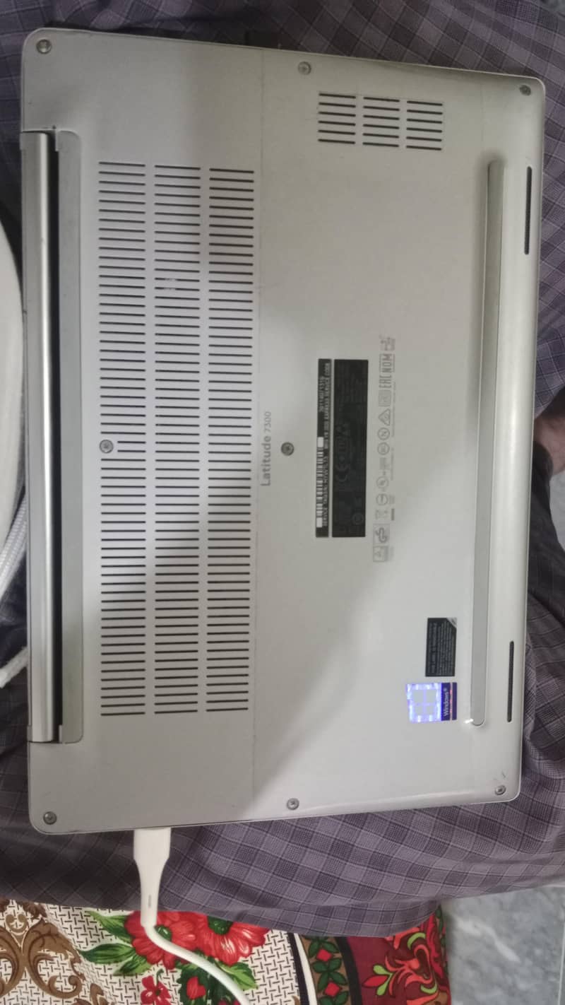 Core i5 8th generation 1