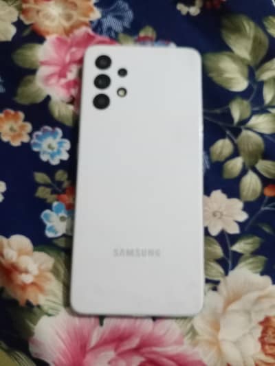 Samsung Mobile A32  6_128  only mobile hai official pta approved