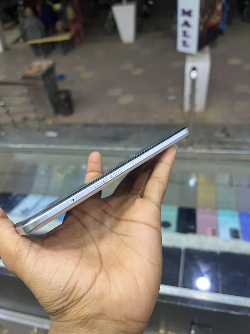 Realme 9 3