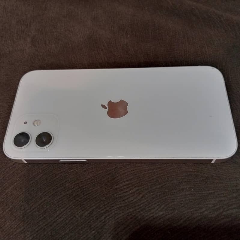 Apple iPhone 12 0