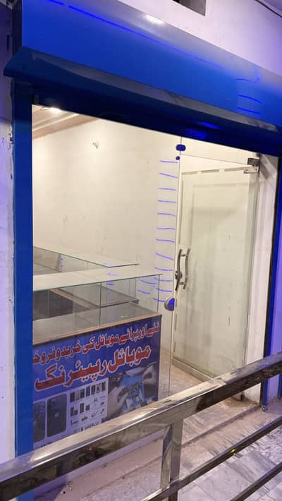 Mobile Shop for rent available Gujranwla Mobile Market