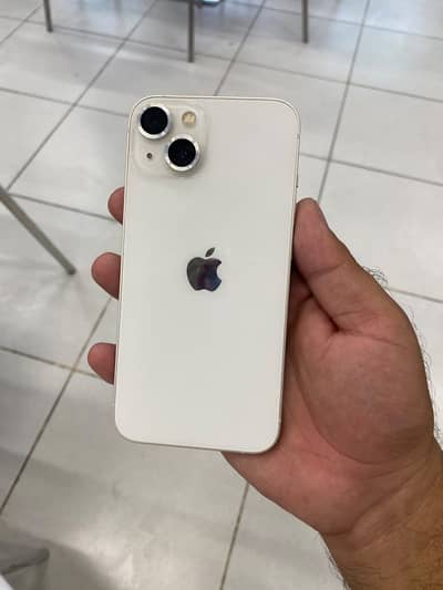 Apple iPhone 13