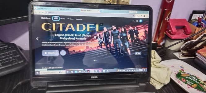 I'm selling my laptop 3537