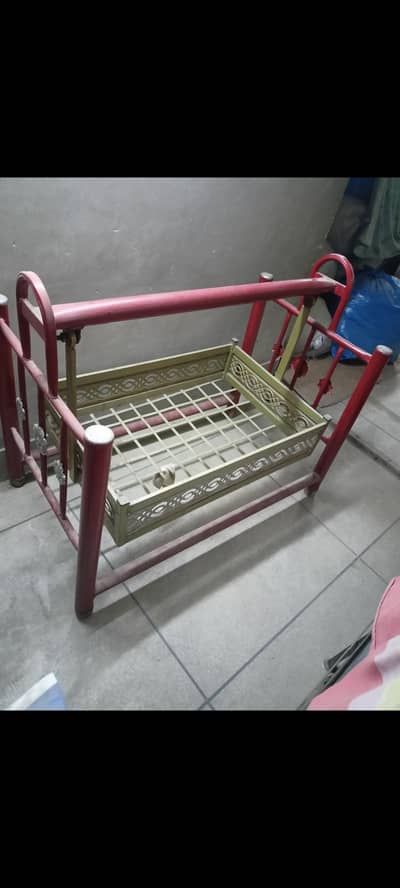 Baby swing