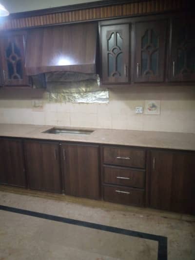 5 marla 1st floor for rent
