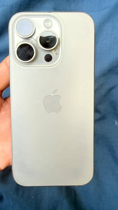 Apple iPhone 15 Pro