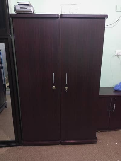 2 door Almari single single