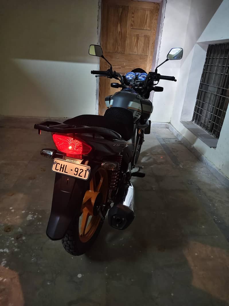 CB 150f 1