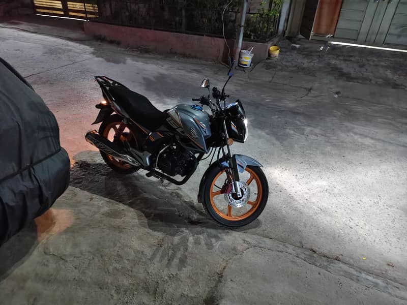 CB 150f 11