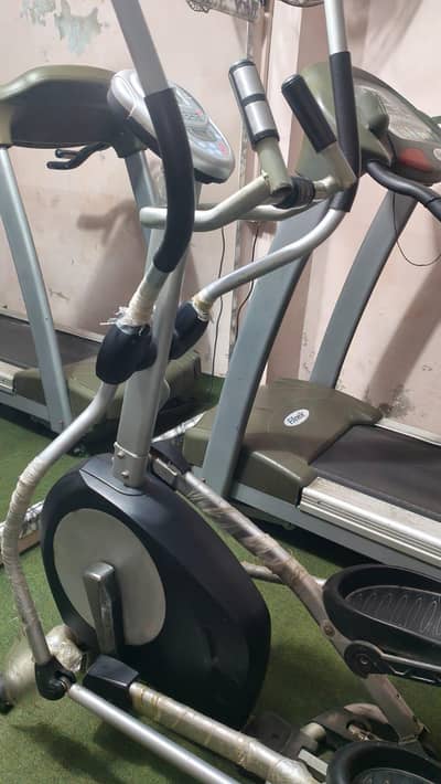 elliptical