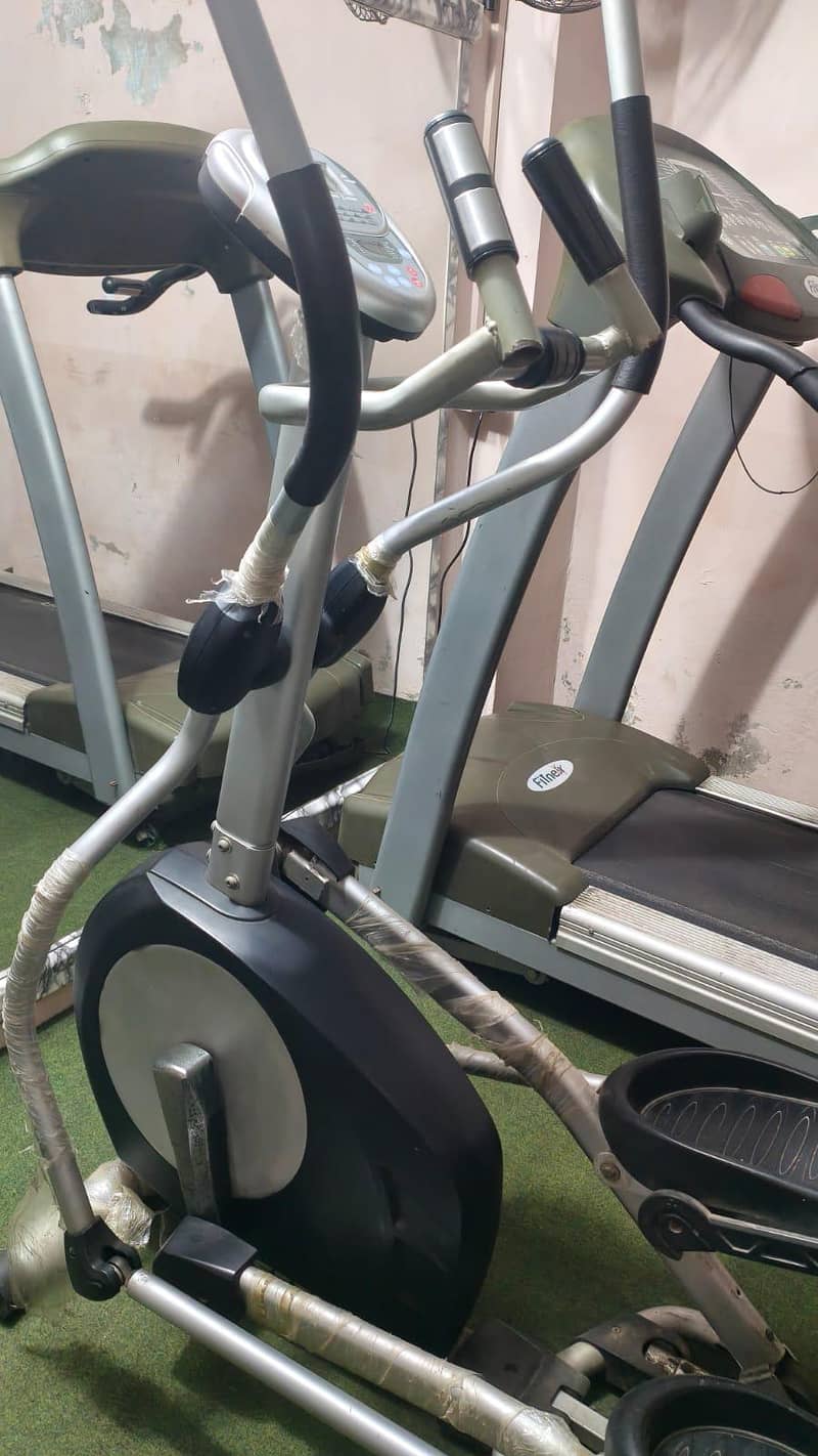 elliptical 0