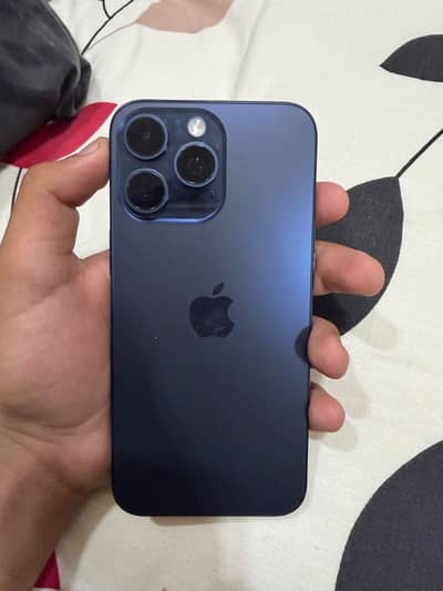 Apple iPhone 15 Pro Max