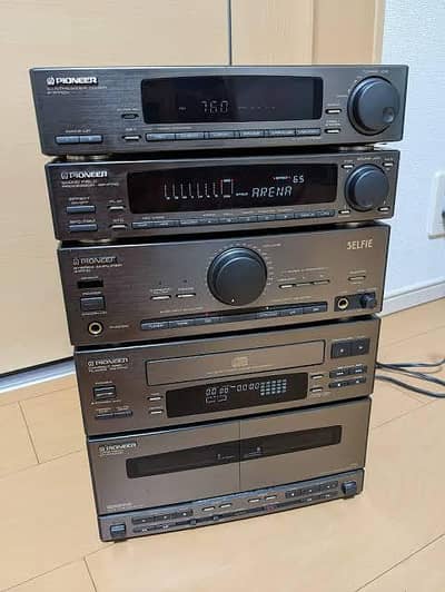 Pioneer Japanese 5-Stack Component System with 110V Converter