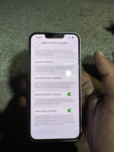 Apple iPhone 13