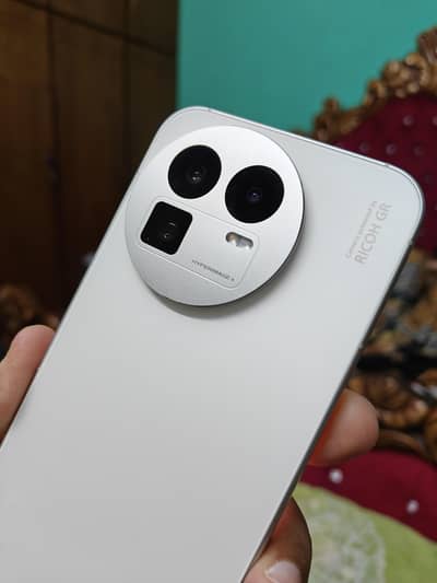 Realme Gt8 white color 12gb 256gb best mobile brand new