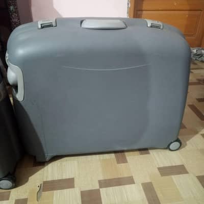 Luggage bags