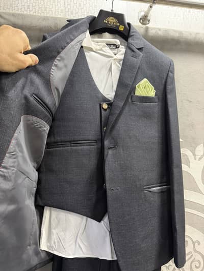 Pent Coat 3 piece