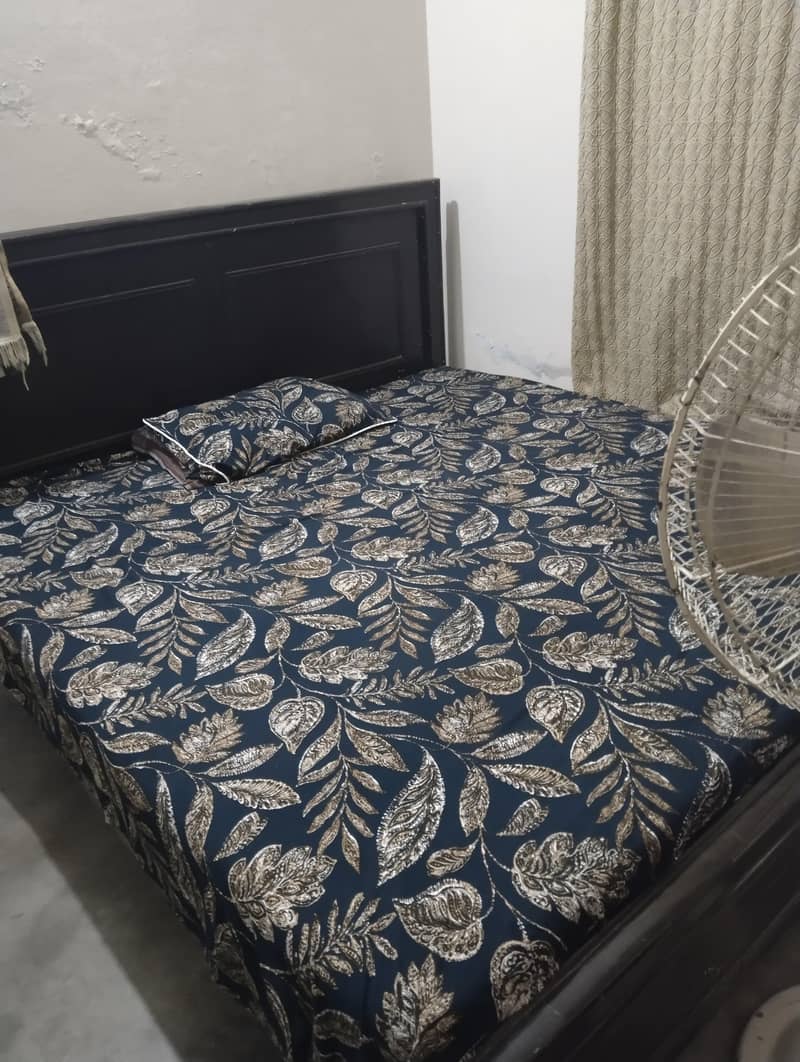 Double Bed king sized 0