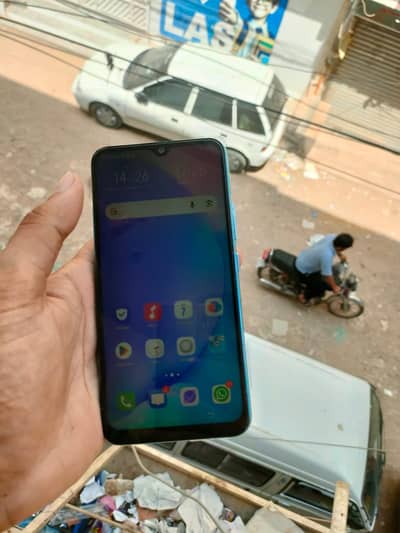 Vivo V1909 8 Gb ram 256 room