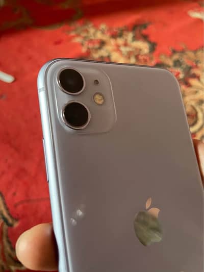 Apple iPhone 11