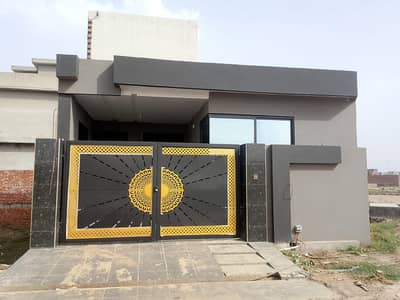 5 Marla Solid Brand New corner house