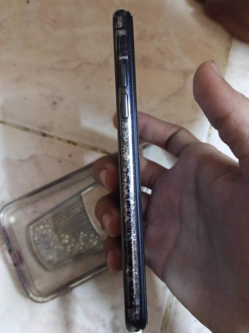 Apple iPhone X 1