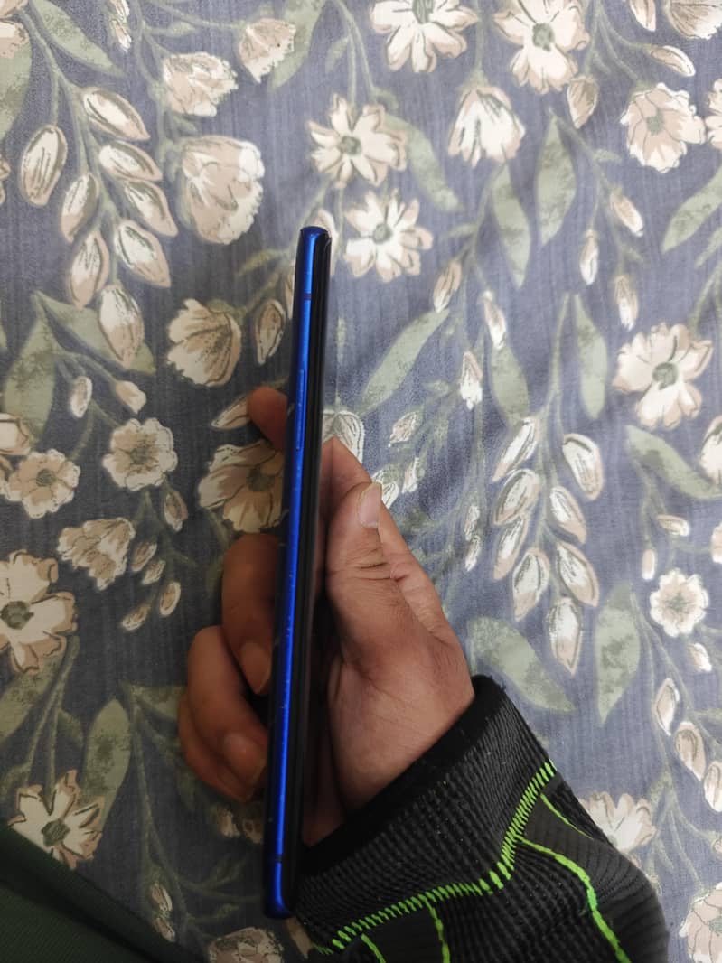 One Plus 8 Pro 5