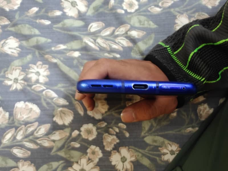 One Plus 8 Pro 6