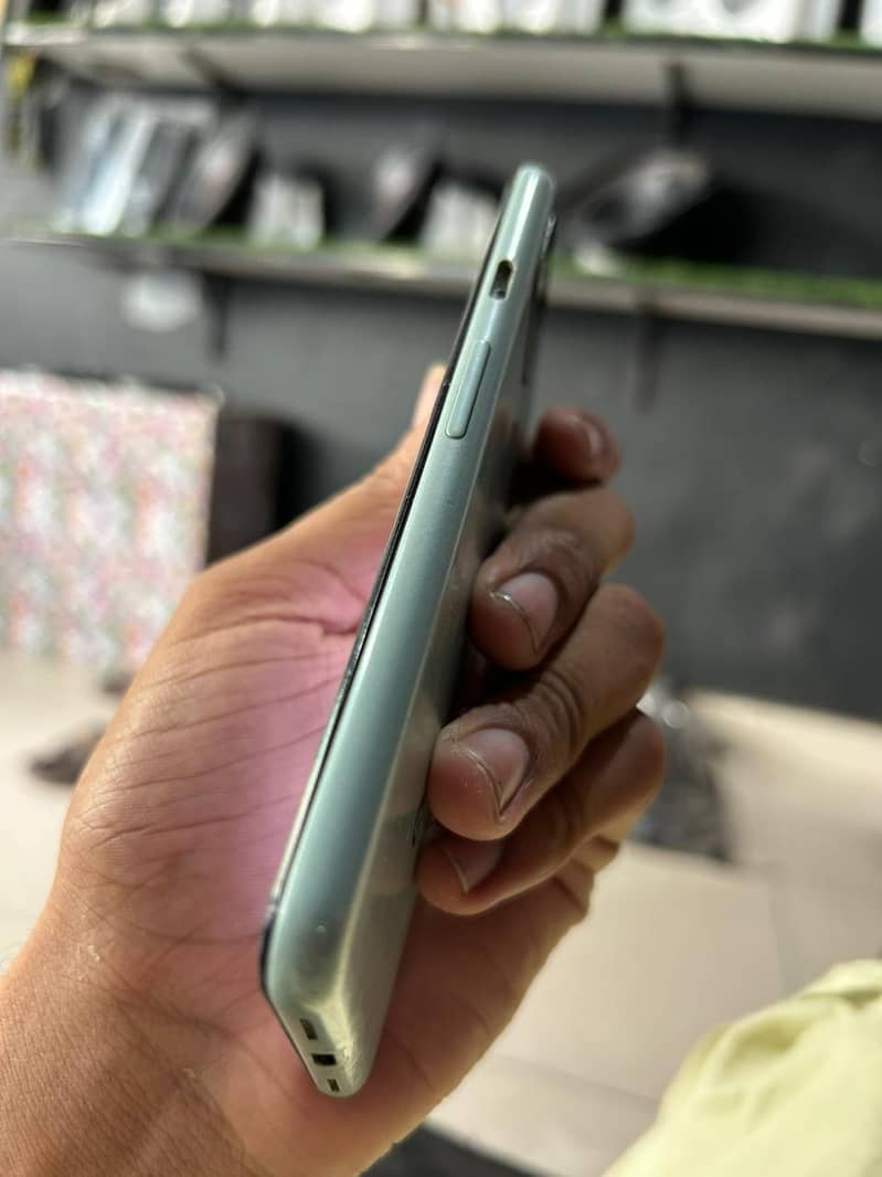Google Pixel 5 3