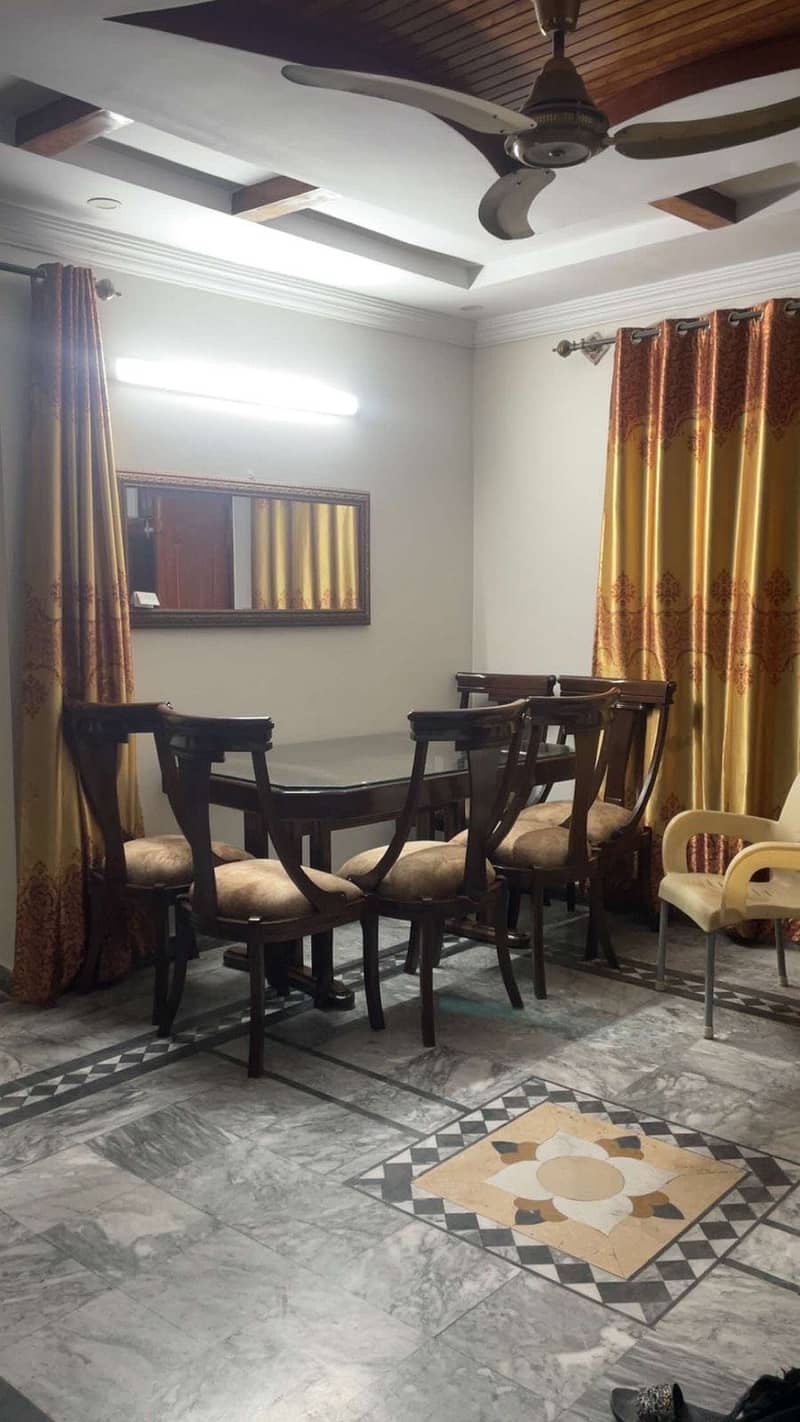 Dining Table almost new 1