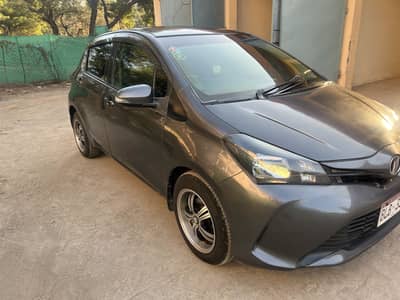 Toyota Vitz 2014