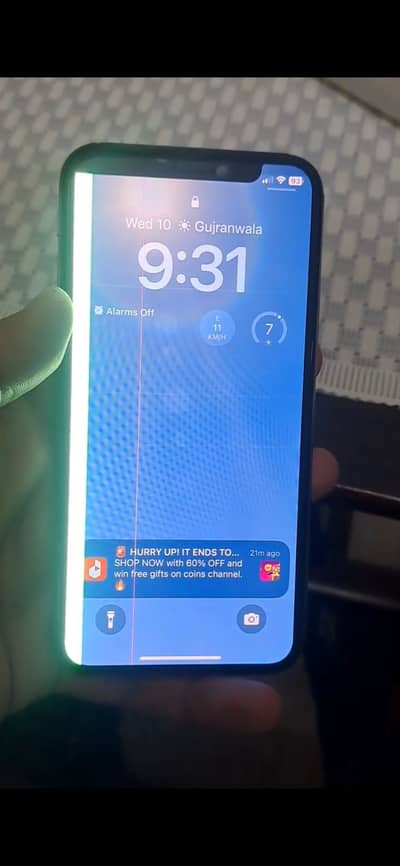 Iphone xs 100 percent orginal Screen Greenline ha