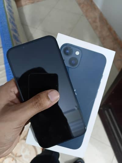 Apple iPhone 13