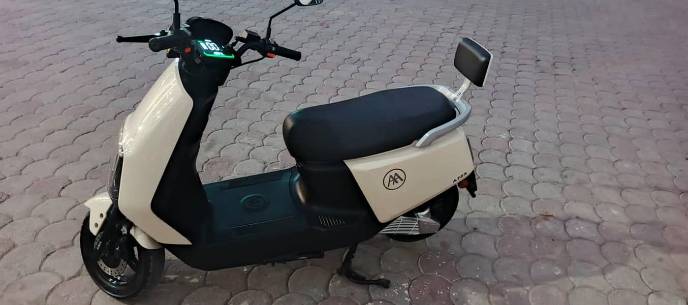 Aima A723 1