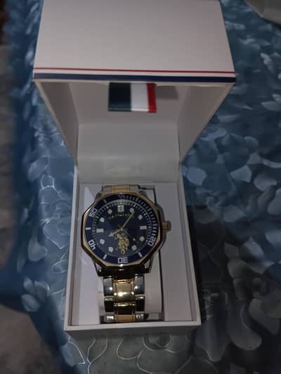 USA WRIST WATCH