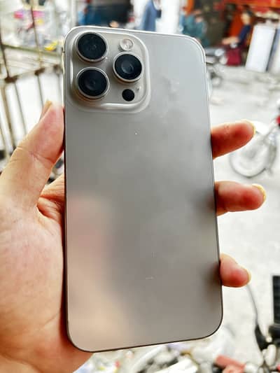 Apple iPhone 15 Pro Max