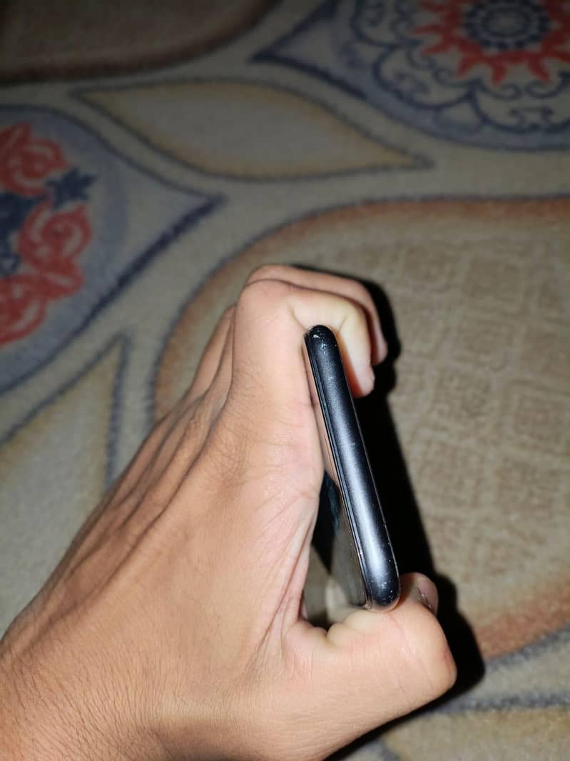 Apple iPhone 8 2
