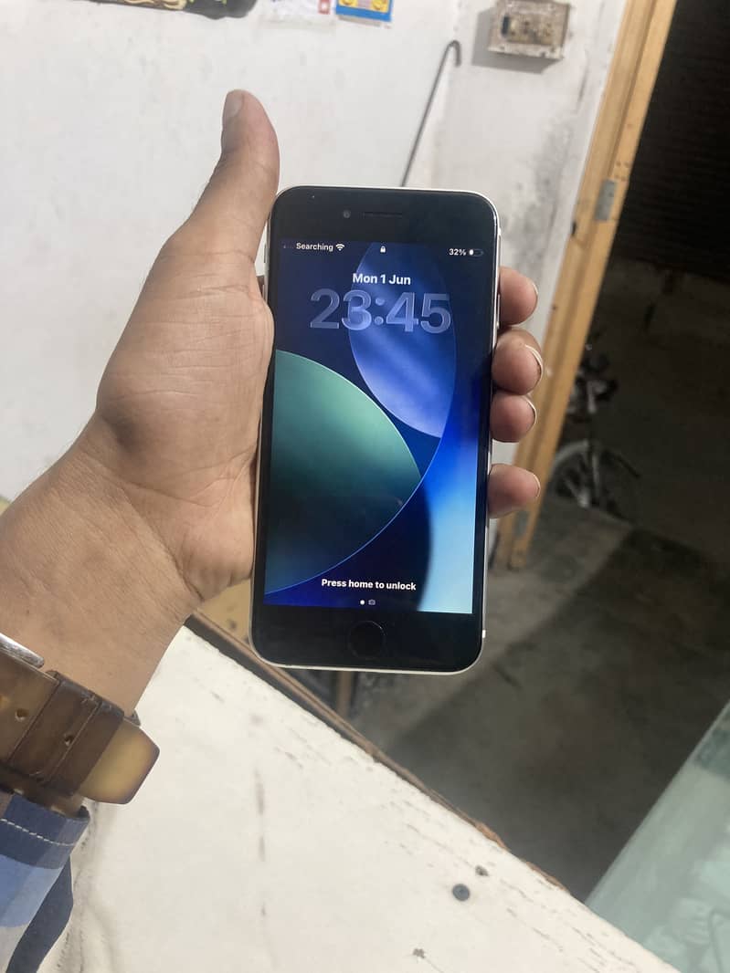 Apple iPhone SE 1