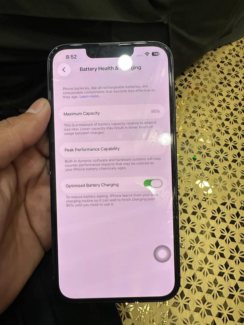 Apple iPhone 13 9