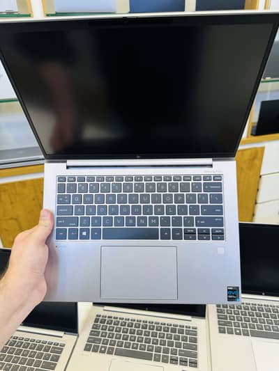 HP ZBook Firefly G9 – Core i7 (12th Gen) Mobile Workstation Brand New