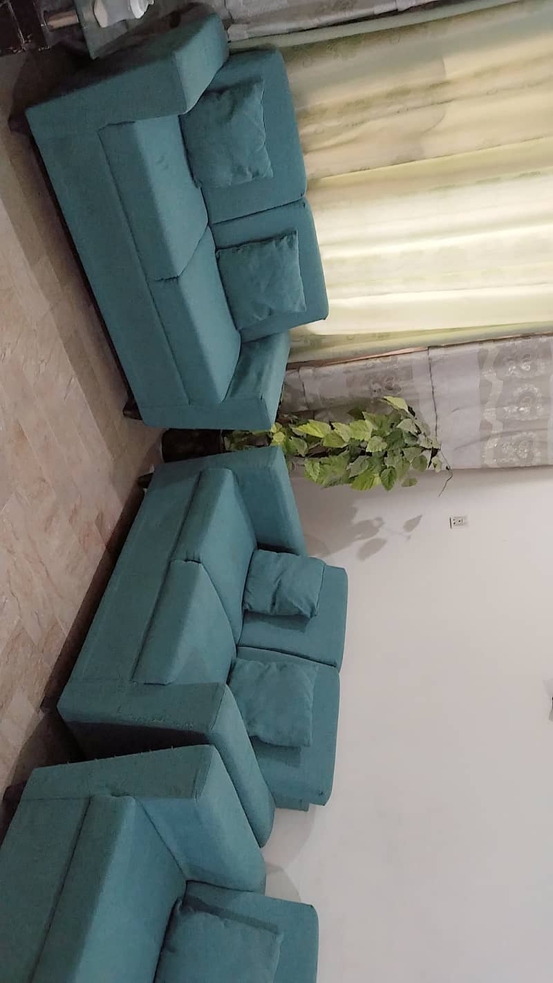 Good condition sofa sets 2