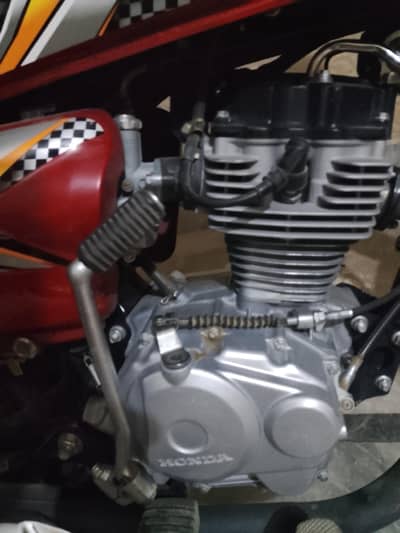Honda CG 125 Red Color - Total Genuine,10/10, Low Mileage,
