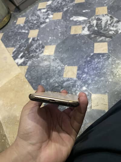 Apple iPhone 11 Pro