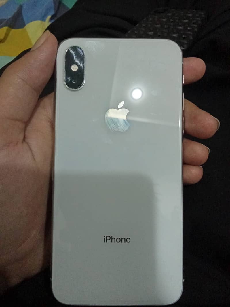 Apple iPhone X 3